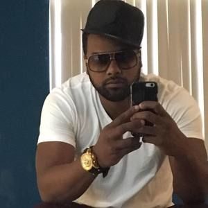 Meet your Posher, Yudiel